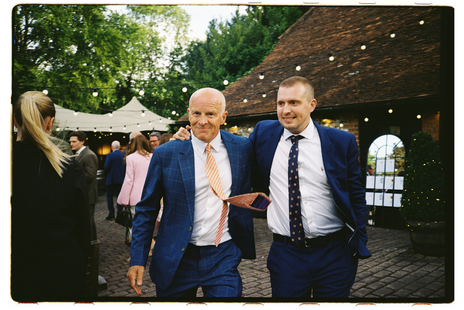 OLD LUXTERS BARN WEDDING PHOTOGRAPHY ON ANALOGUE FILM 05 023 OLD LUXTERS BARN WEDDING PHOTOGRAPHY ON ANALOGUE FILM 05 023